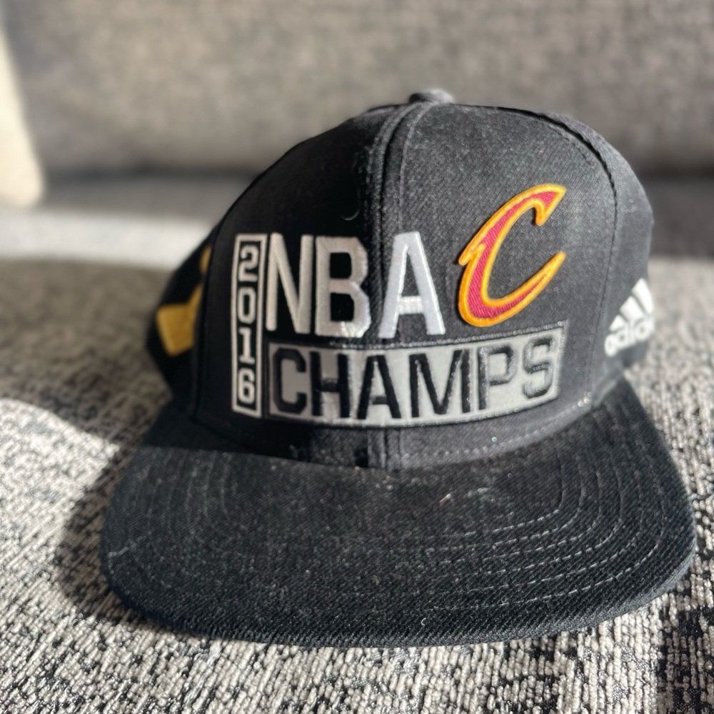 Cleveland Cavaliers 2016 championship hat